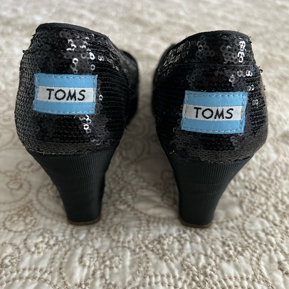 Tom’s black sequins wedges - Picture 2 of 4